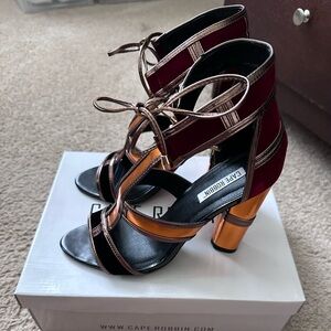 Cape Robin Heels Size 10